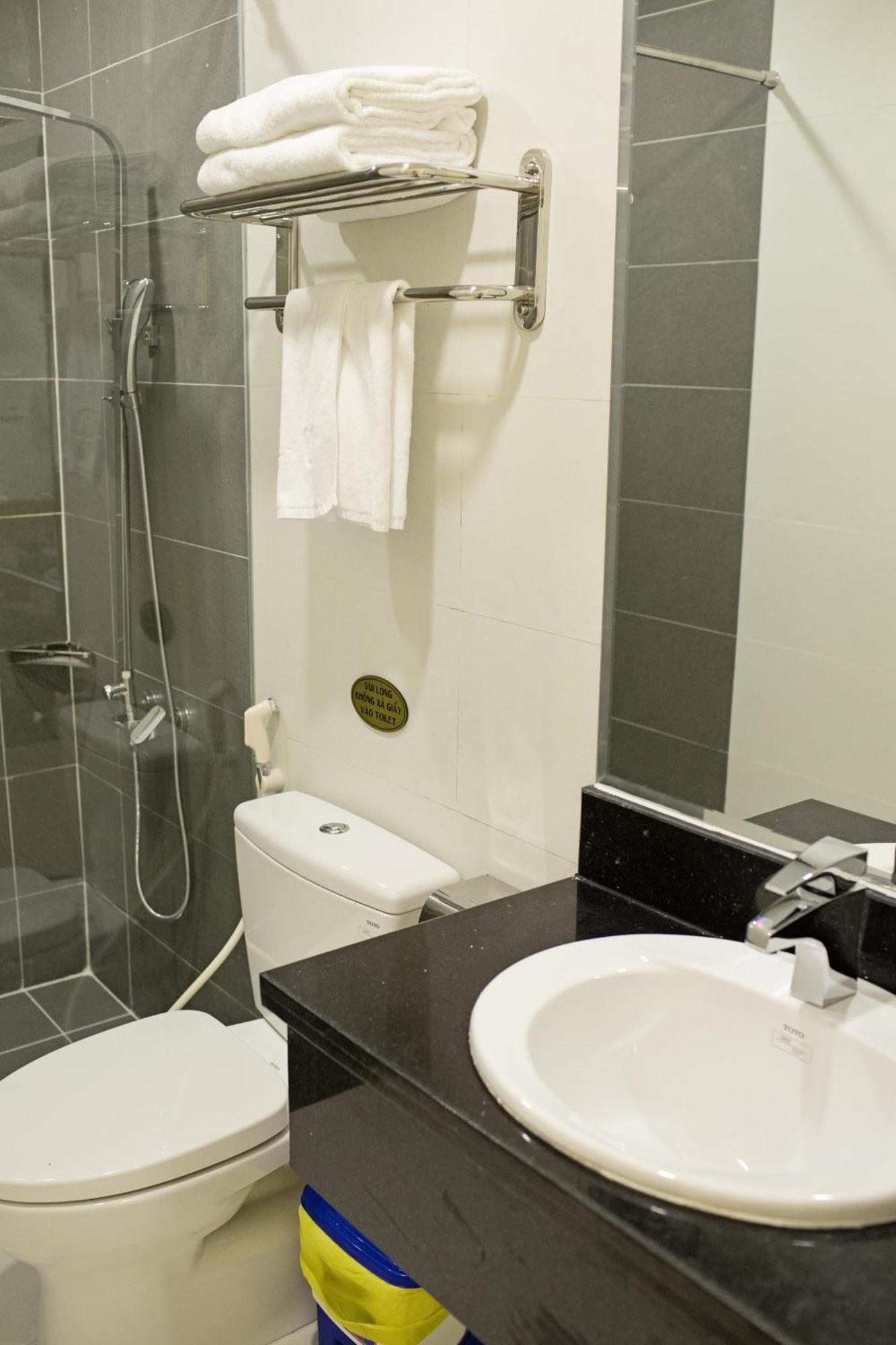 Hotel Hoang Minh Chau Да Лат Стая снимка